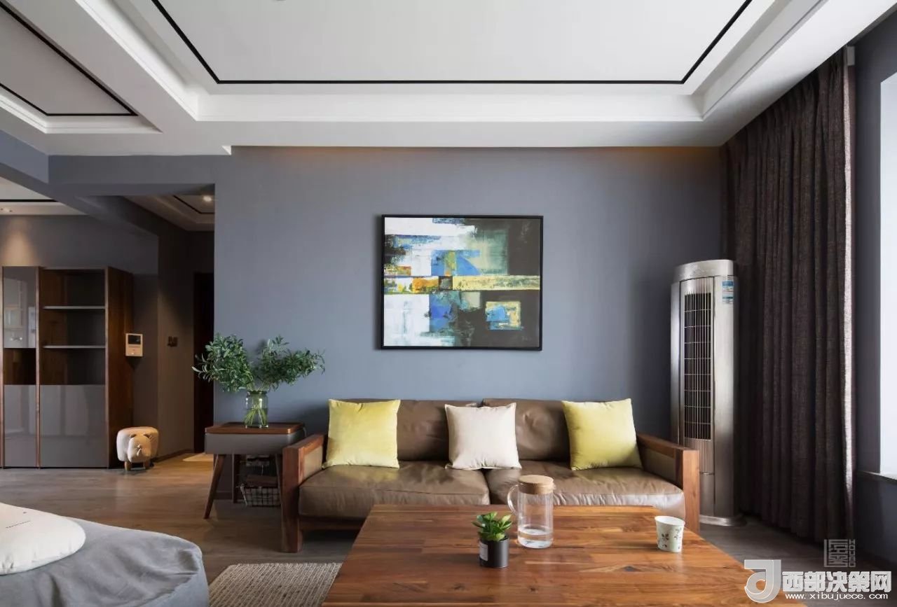 沙發(fā)背景墻選對裝飾畫，才能美了整個客廳空間！