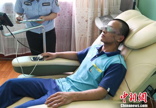 山西省戒毒管理局下屬共有13個(gè)戒毒場(chǎng)所和一個(gè)涉毒病殘所(山西省戒毒康復(fù)醫(yī)院)籌建處，其中省屬戒毒所9個(gè)，市屬戒毒所4個(gè)?！⊥踅ㄜ?攝