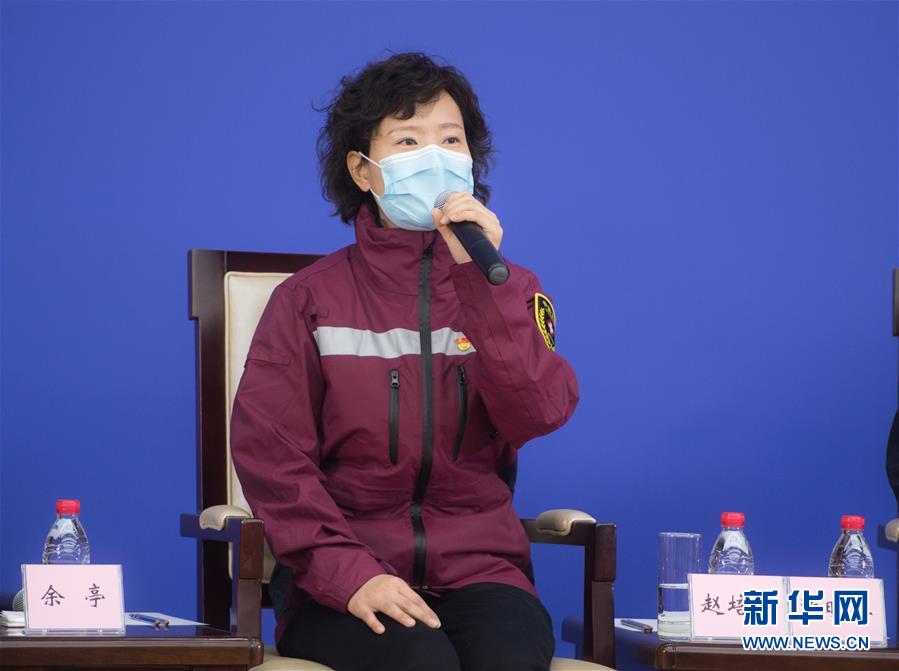 （聚焦疫情防控·圖文互動）（5）分秒必爭！一切為了治病救人——中國抗疫生命至上的生動實踐