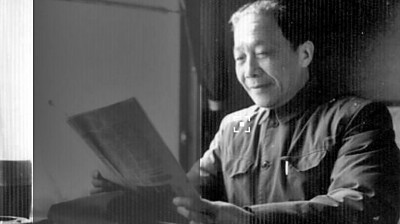 舍我其誰報國志，碧血丹心愛國情