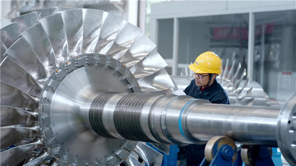 乘勢而上把握新時代追趕超越關鍵期——專訪全國人大代表、西安市市長李明遠_fororder_圖片7