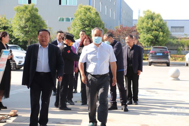 中國民航大學(xué)專家蒞臨華山國際教育集團(tuán)渭南軌道運(yùn)校參觀指導(dǎo)