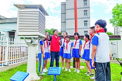 激勵(lì)創(chuàng)新，樹(shù)立“強(qiáng)國(guó)有我”鴻鵠志