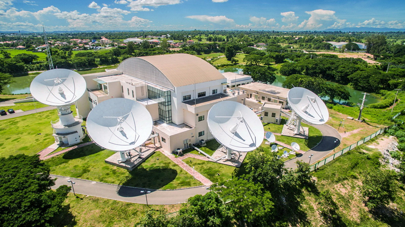 2016年8月1日拍攝的老撾首都萬象的老撾一號(hào)通信衛(wèi)星地面站全景。